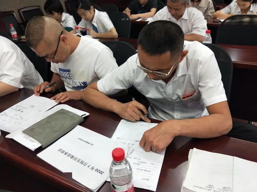 學法律防風險 浙江恒生印染公司請律師上課