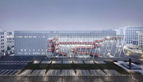 驚艷 海寧驚現這樣一個紅樓梯建筑 里面竟藏著全球唯一的...