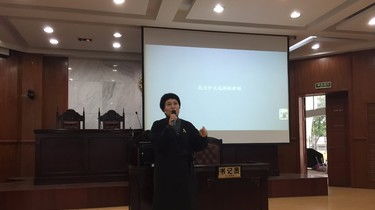 澤大 金華所劉華英律師應邀為浙江工商大學法學院畢業生講課